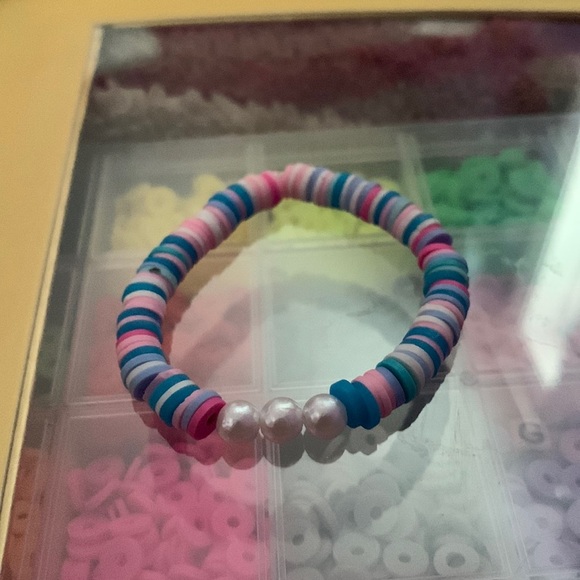 bracelet - Picture 1 of 1